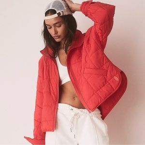 BRAND NEW - FP Movement Pippa Packable Puffer Jacket M Poppy Red